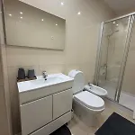 Mitihouse - Glamorous Getaway In *
